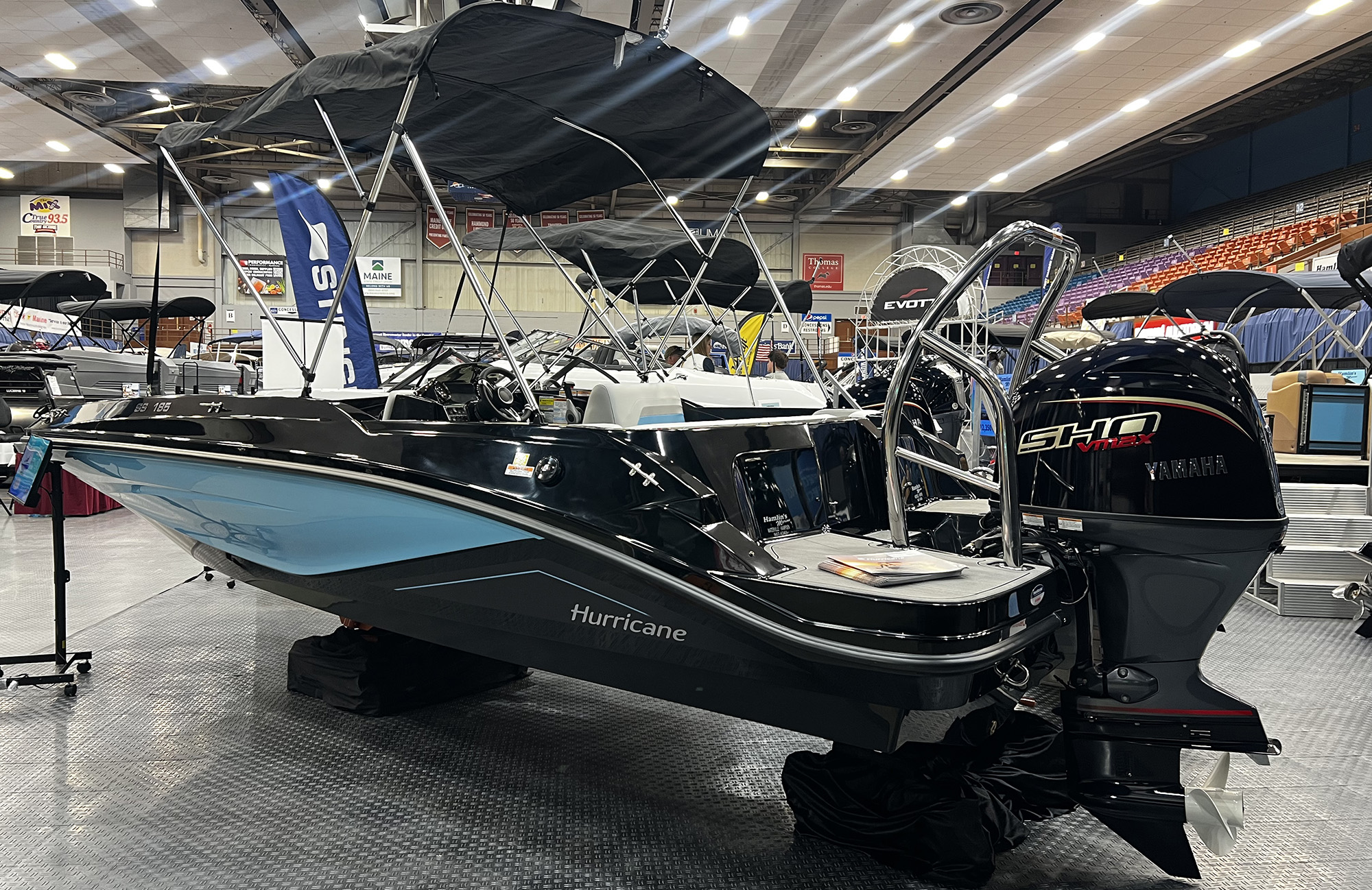 2026 Hurricane SS185 OB - Black/Lagoon